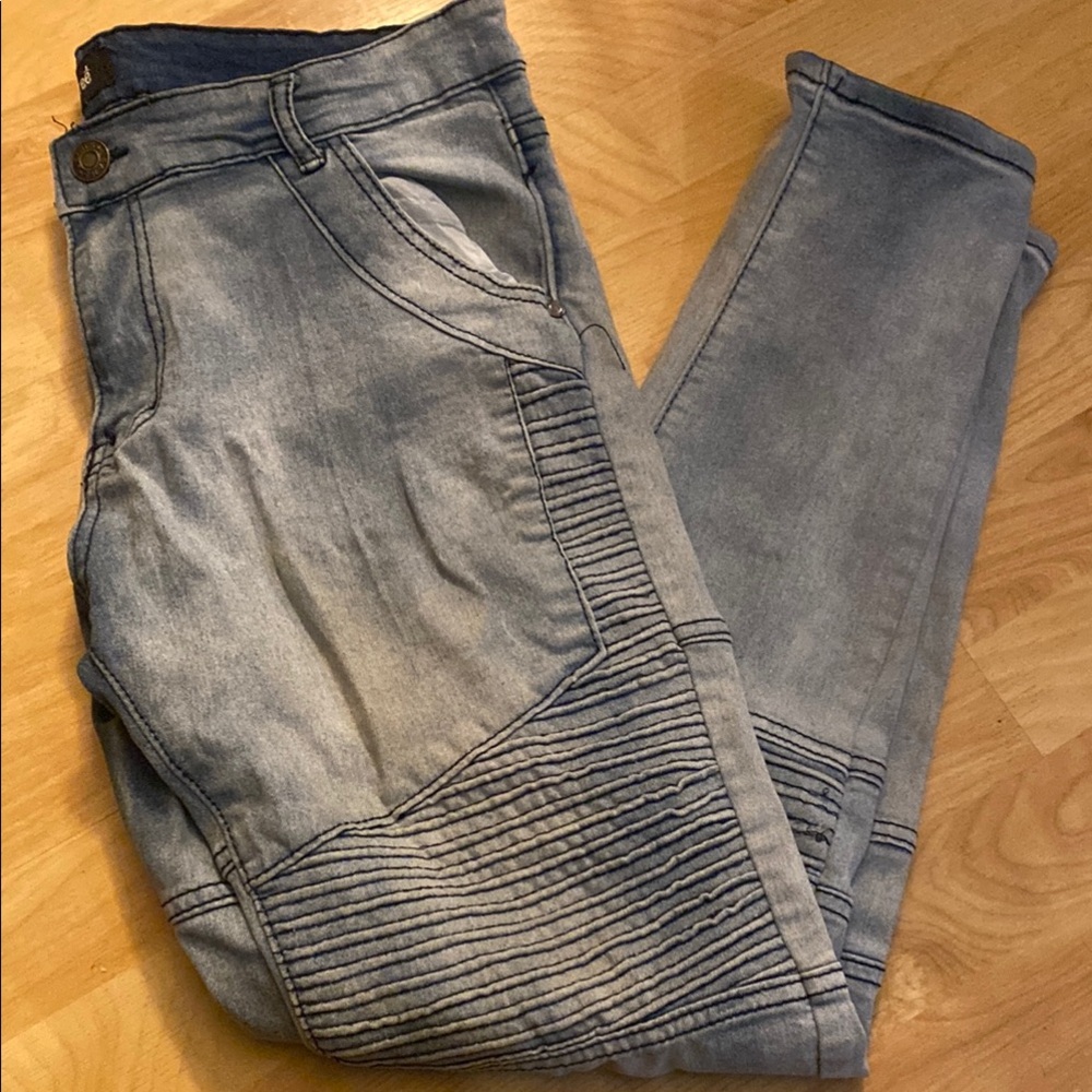 Men's rocker bikercore Slim Fit Jeans with Textured Thighs